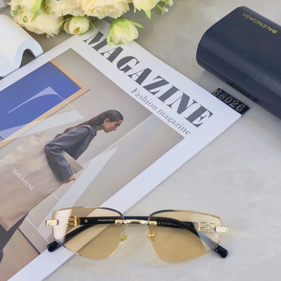 。。Balenciaga新款时尚太阳镜  男女同款墨镜 时尚潮流休闲出游太阳镜