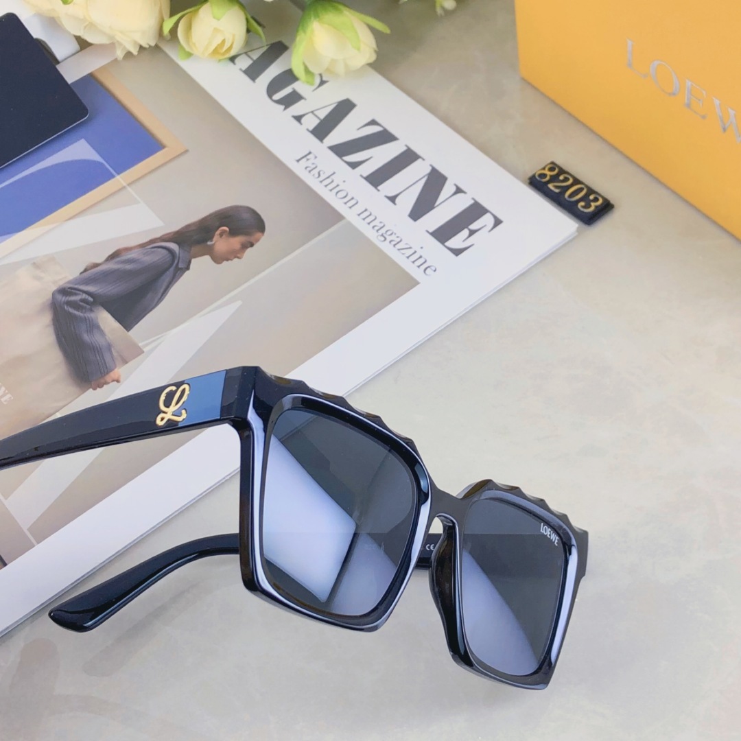 。。Loewe韩系ins方形紫色度假遮阳防紫外线墨镜女方圆脸高级感男太阳眼镜