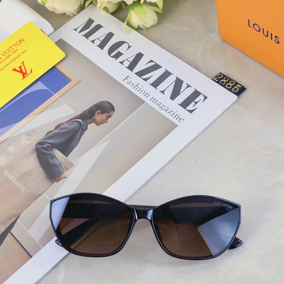 。。Louis Vuitton2025新款韩版墨镜欧美潮流时尚猫眼网红个性字母街拍太阳镜