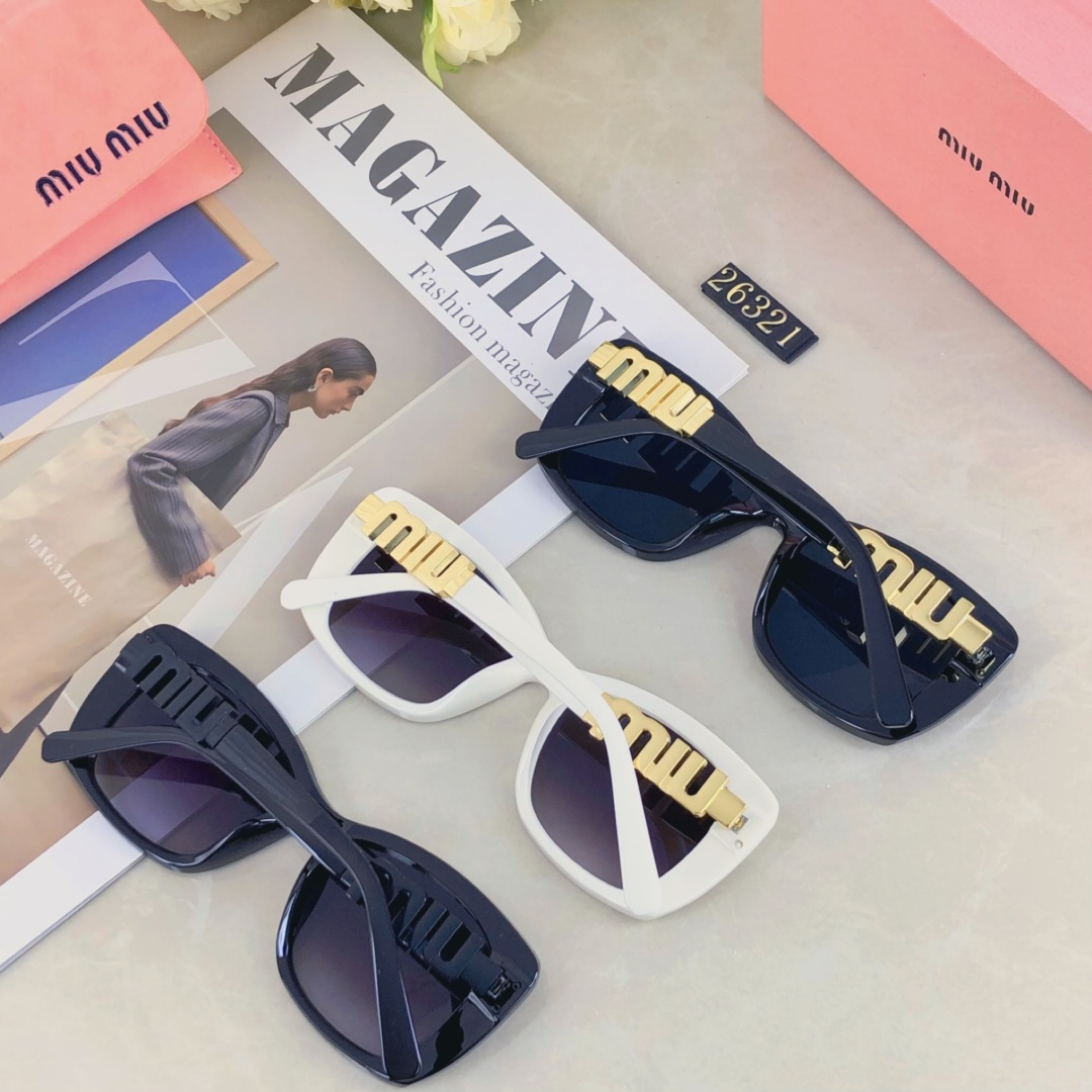 。。miumiu白色太阳镜夏日海边度假风遮阳时尚墨镜百搭圆脸显瘦街拍造型网红