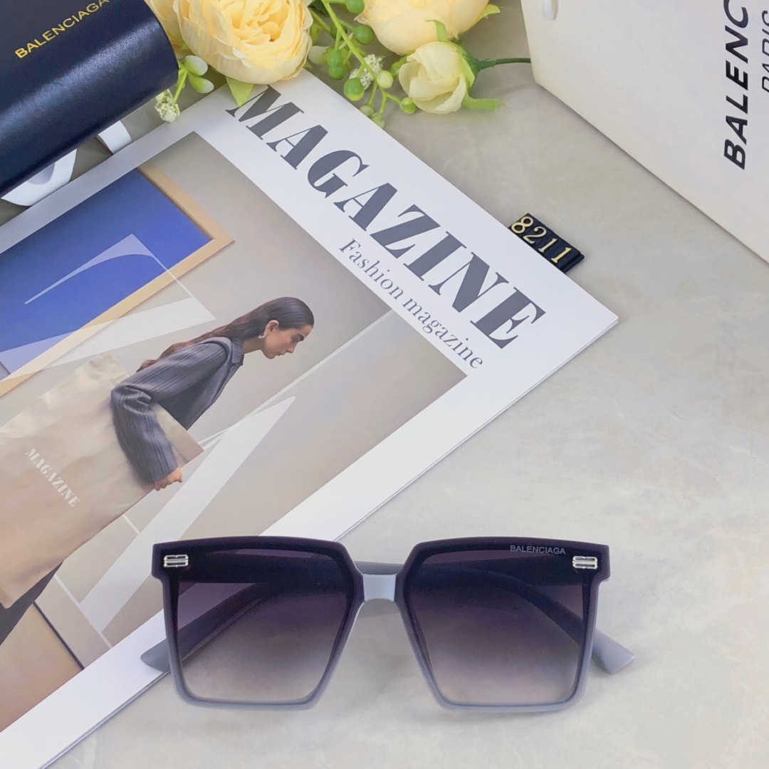 。。Balenciag*网红方形墨镜女大脸显瘦韩版素颜时尚街拍出游遮阳太阳眼镜潮
