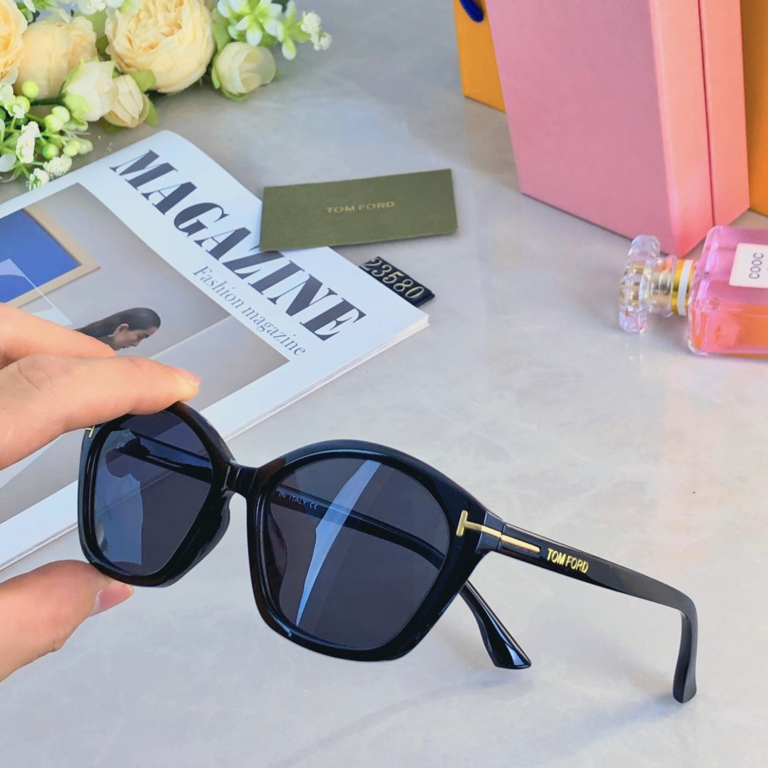 NO:256051,Tom For*T-font retro high-end sunglasses for women cat eyes European and American export trend UV 400 glasses sunglasses sunglasses, glasses, tom ford19860909Tom For*T字复古高级感墨镜女猫眼欧美外销潮流防紫外线太阳镜UV400眼镜墨镜太阳镜,眼镜,tom ford,glasses