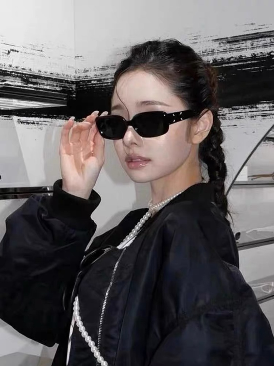 。。GM墨镜女高级感窄框复古欧美个性百搭方圆脸凹造型2025新款太阳镜