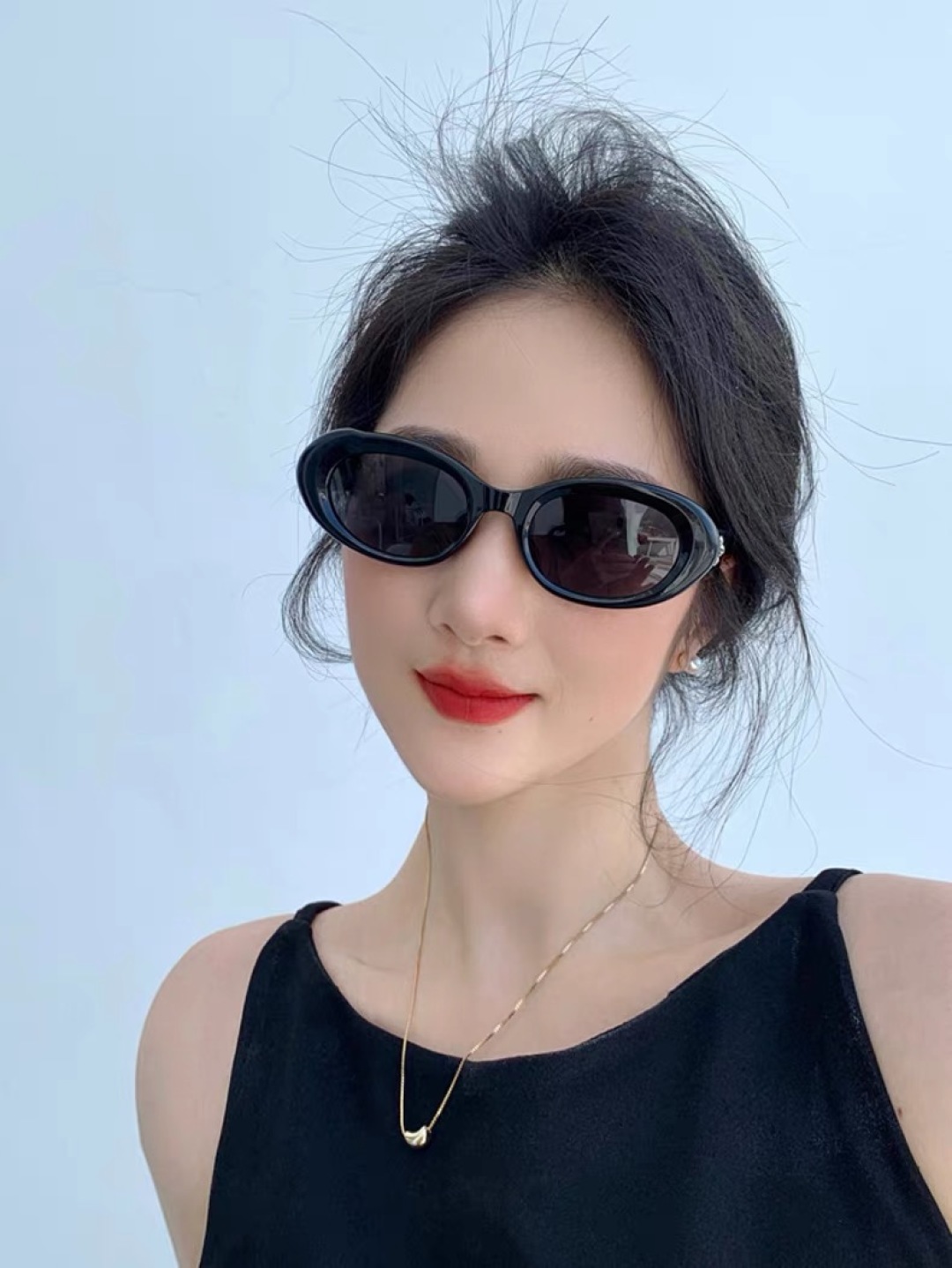 。。Fend*2025新款墨镜女款适合方圆脸高级感大框显脸小书呆子太阳镜椭圆框