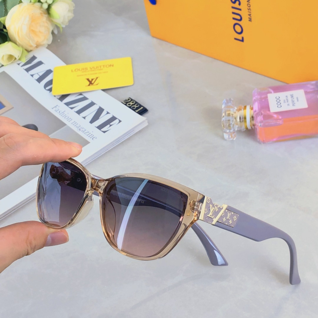 NO:359405,Louis vuitto* European and American fashion cat eye sunglasses women personal fashion sun protection sunglasses sunglasses sunglasses, glasses, louis vuitton19860909Louis vuitto*欧美时尚猫眼太阳镜女个性潮流防晒墨镜眼镜墨镜太阳镜,眼镜,louis vuitton,glasses