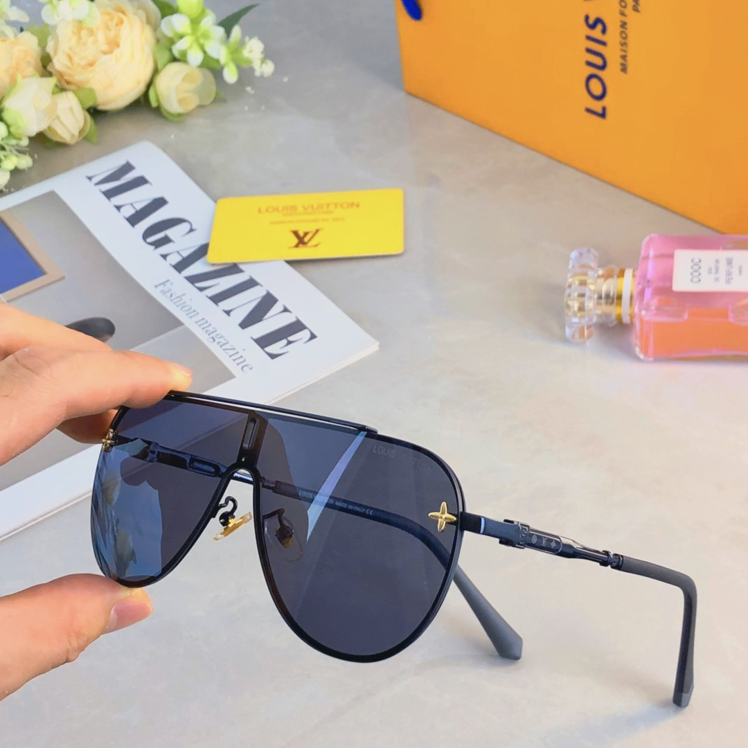 NO:359471,Louis vuitto* Fashion trend new nylon sunglasses for men driving special driving sunglasses anti-high light UV glasses sunglasses, glasses, louis vuitton19860909Louis vuitto*时尚潮流新款尼龙墨镜男士开车专用驾驶太阳眼镜防强光紫外线眼镜墨镜太阳镜,眼镜,louis vuitton,glasses