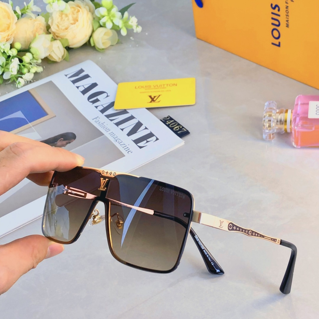 NO:359494,Louis vuitto* new large frame sunglasses trendy cool street shot square frame sunglasses retro glasses sunglasses sunglasses, glasses, louis vuitton19860909Louis vuitto*新款大框太阳镜潮酷时尚街拍方框墨镜复古眼镜眼镜墨镜太阳镜,眼镜,louis vuitton,glasses