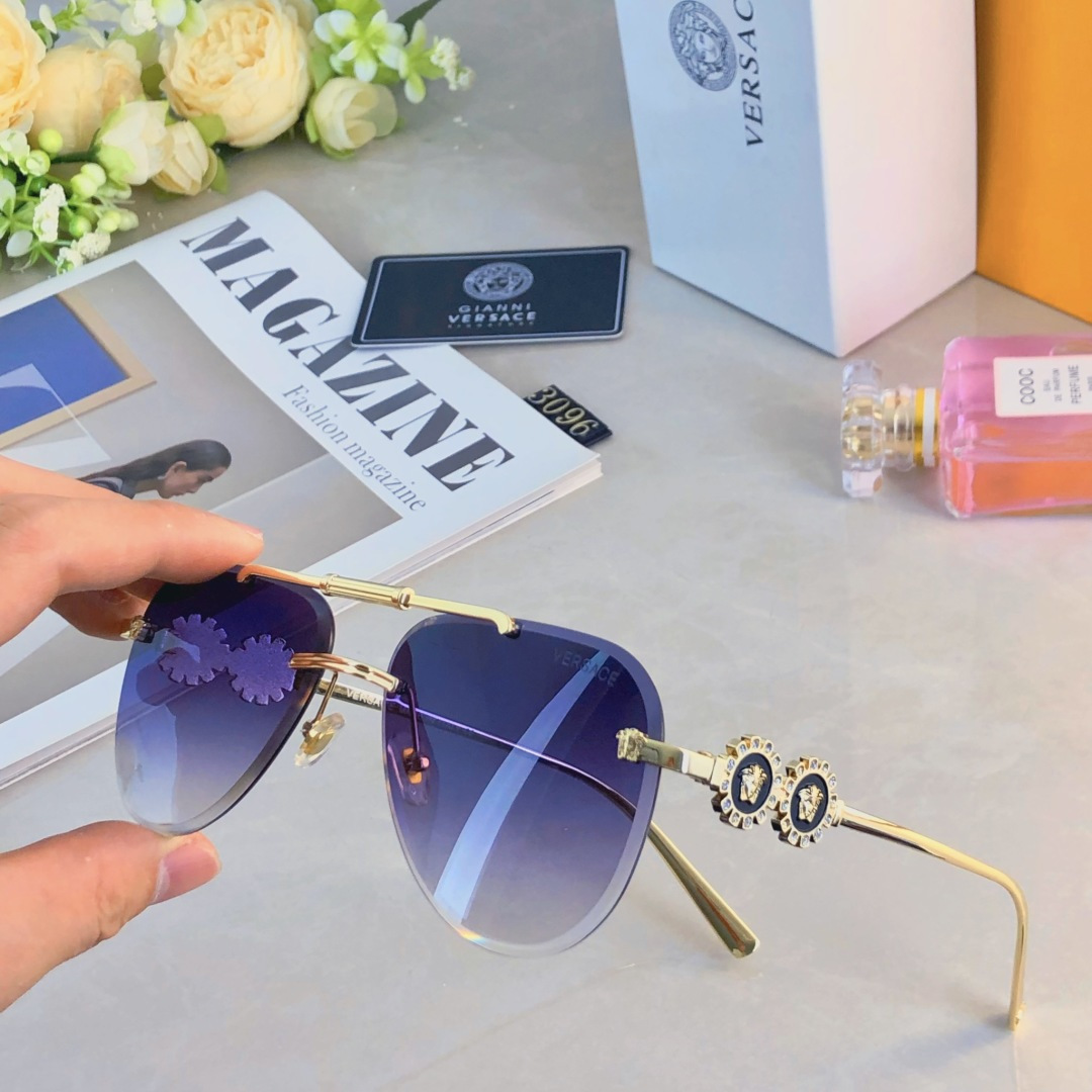 NO:359466,Versac* new fashion style sunglasses high quality high quality versatile trendy sunglasses sunglasses, glasses, versace19860909Versac*时尚新款 太阳眼镜高品质高质感百搭潮酷遮阳眼镜墨镜太阳镜,眼镜,versace,glasses