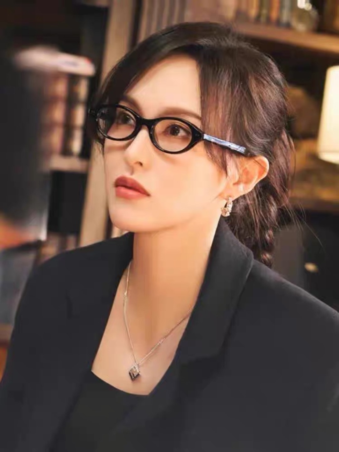 。。Chane*唐嫣同款高智姐平光眼镜女小椭圆素颜眼镜框架书呆子度数近视镜