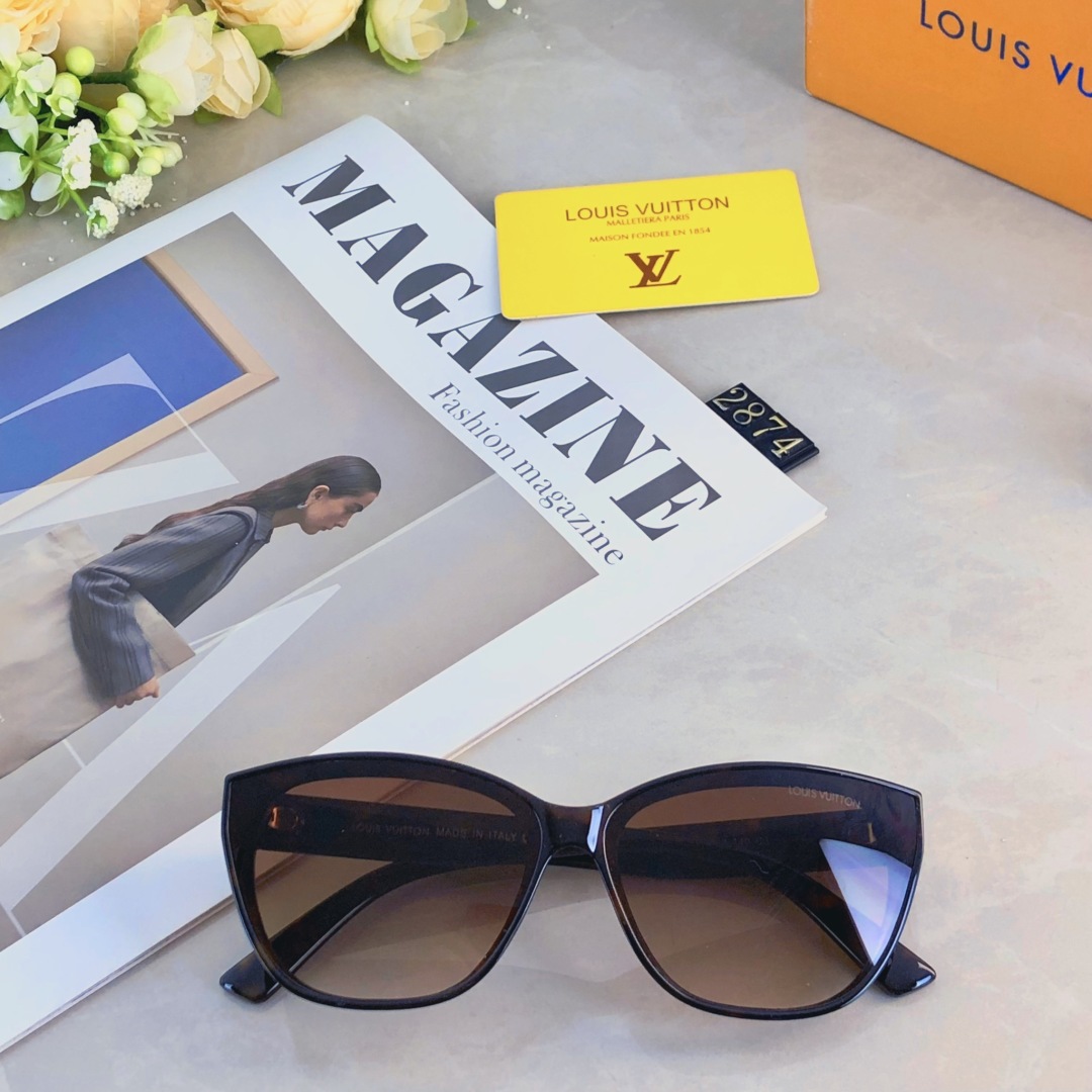 。。Louis vuitto*新款太阳眼镜男女网红素颜街拍猫形墨镜旅游遮阳ins