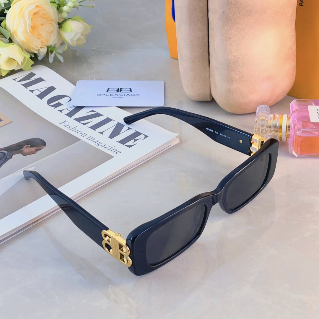 。。Balenciag*ins新款欧美风复古墨镜女简约方形蹦迪眼镜潮小脸辣妹网红太阳镜