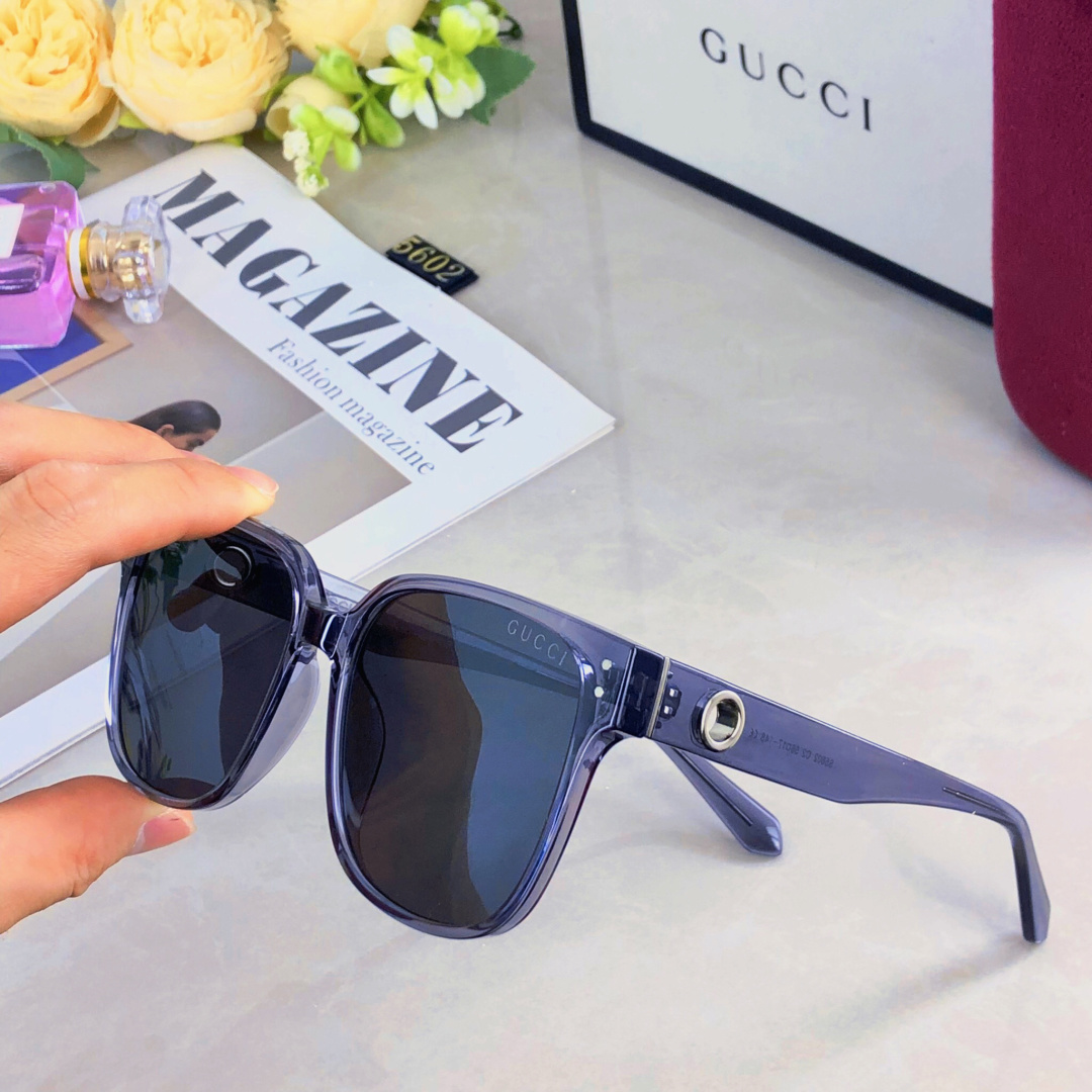 。。Gucc*新款时尚潮流休闲ins超轻经典大方框防紫外线高级复古显瘦太阳镜