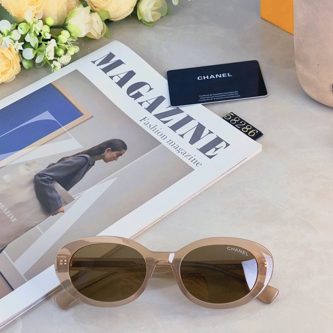 。。Chane*欧美潮流椭圆小墨镜明星同款ins海边度假时尚炫酷蹦迪太阳镜