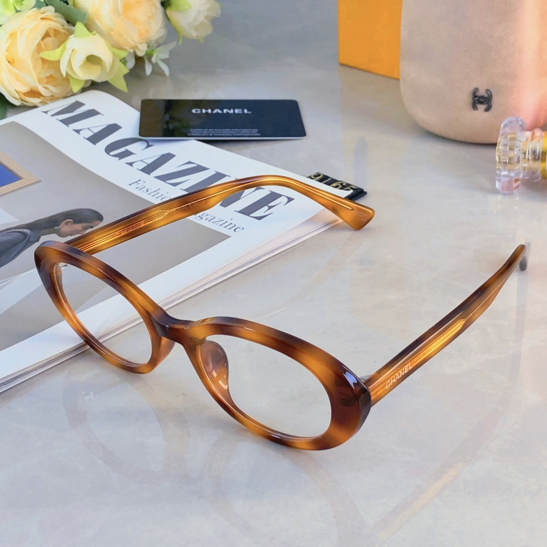 。。Chane*欧美风嘻哈眼镜女潮2025网红素颜拍照猫眼眼镜框可配近视度数
