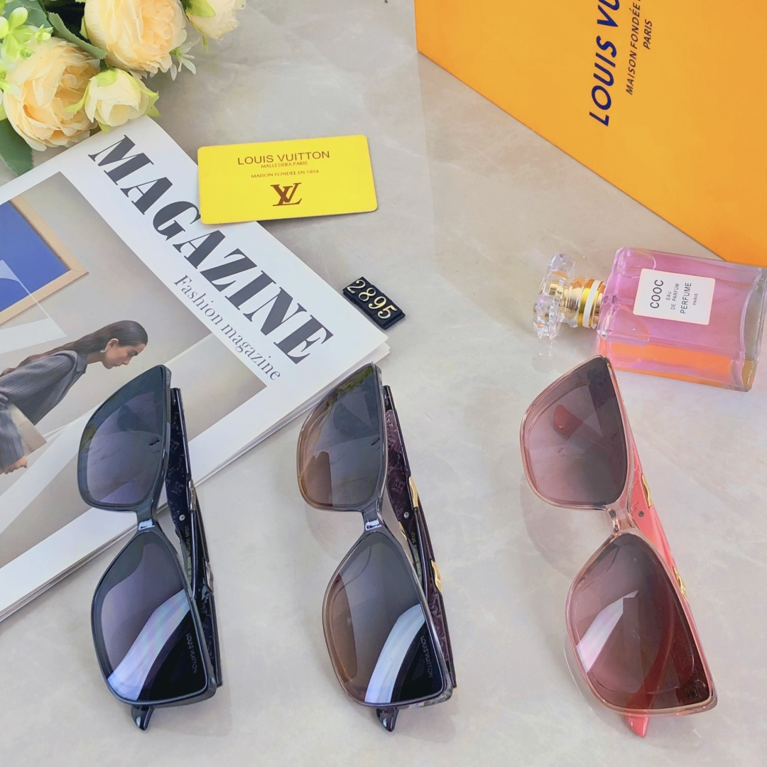 。。Louis vuitto*复古方形百搭黑色墨镜女网红高级感方圆脸显瘦太阳眼镜防晒