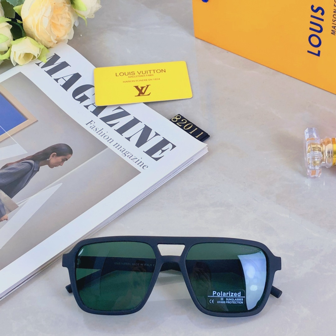 。。Louis vuitto*2025新款太阳镜方形个性韩版潮流墨镜复古高级感防紫外线ins