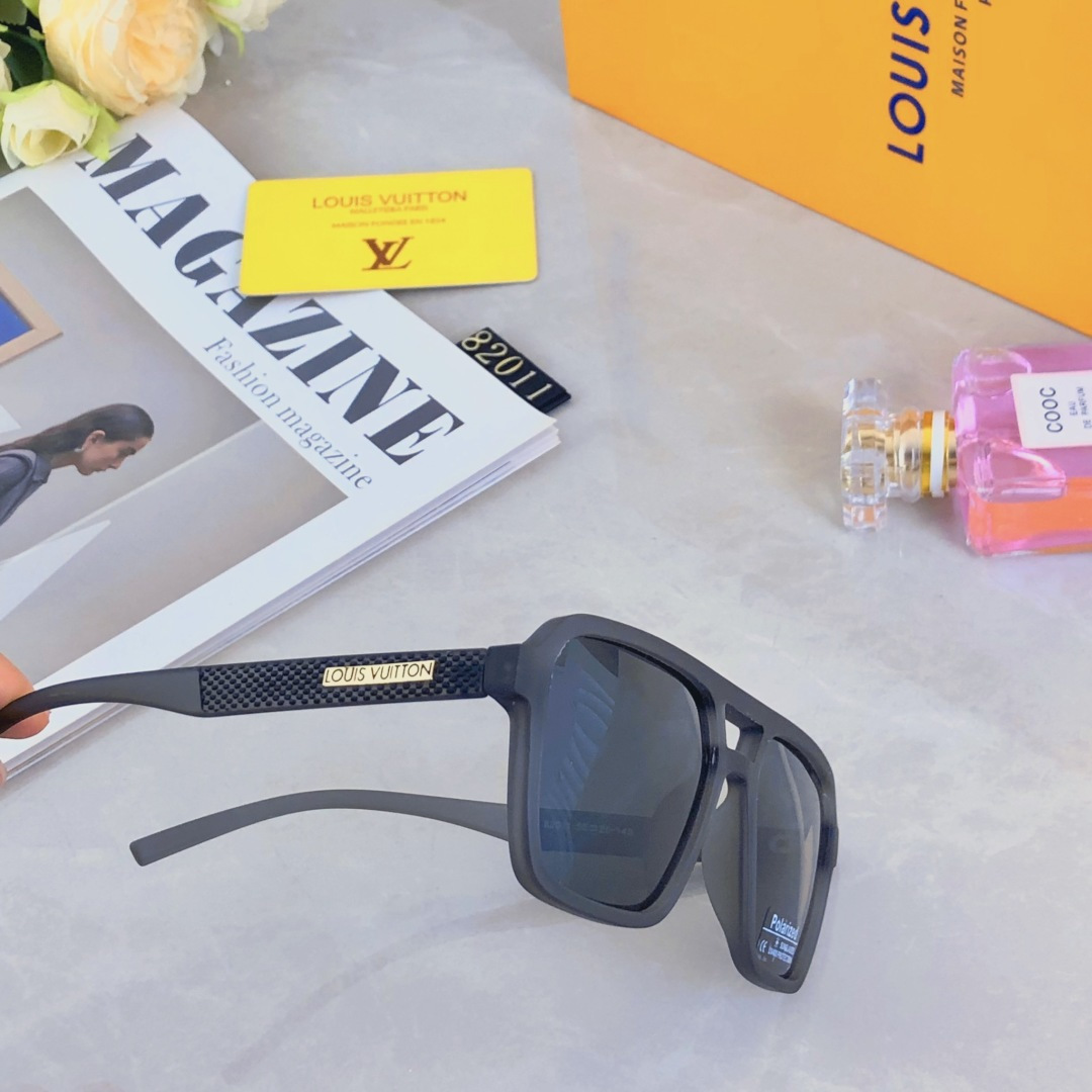 。。Louis vuitto*2025新款太阳镜方形个性韩版潮流墨镜复古高级感防紫外线ins