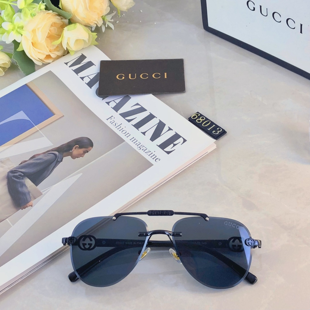 。。Gucc*新款欧美时尚双梁太阳镜金属切边无框蛤蟆镜街拍渐变色太阳眼镜