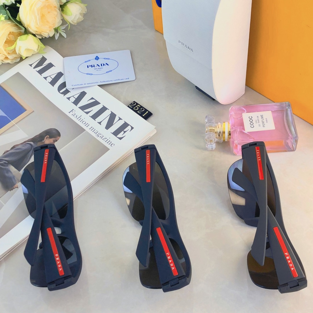 。。Prad*简约方形太阳镜Ins旅行防晒时尚墨镜 男女开车运动护目镜