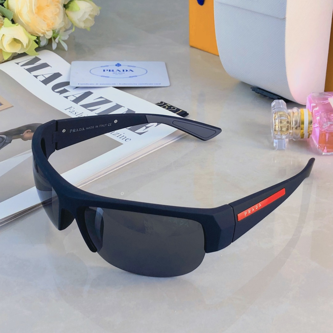。。Prad*简约方形太阳镜Ins旅行防晒时尚墨镜 男女开车运动护目镜