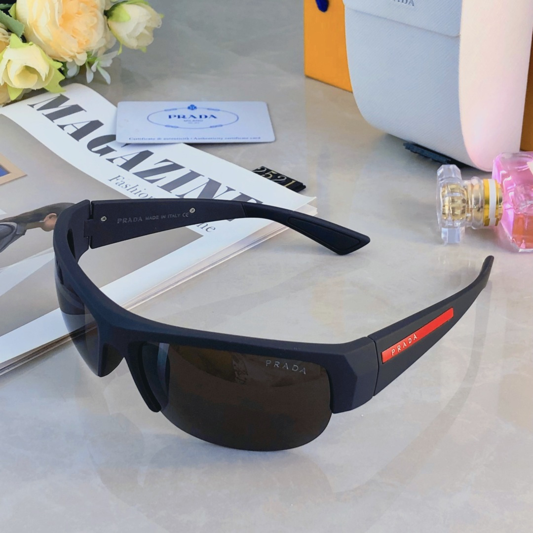。。Prad*简约方形太阳镜Ins旅行防晒时尚墨镜 男女开车运动护目镜