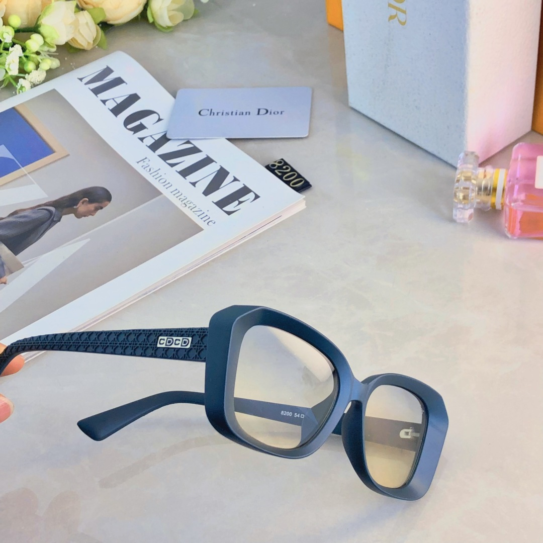 。。Dio*新款墨镜女方框开车驾驶旅游防晒街拍个性遮阳高清太阳眼镜