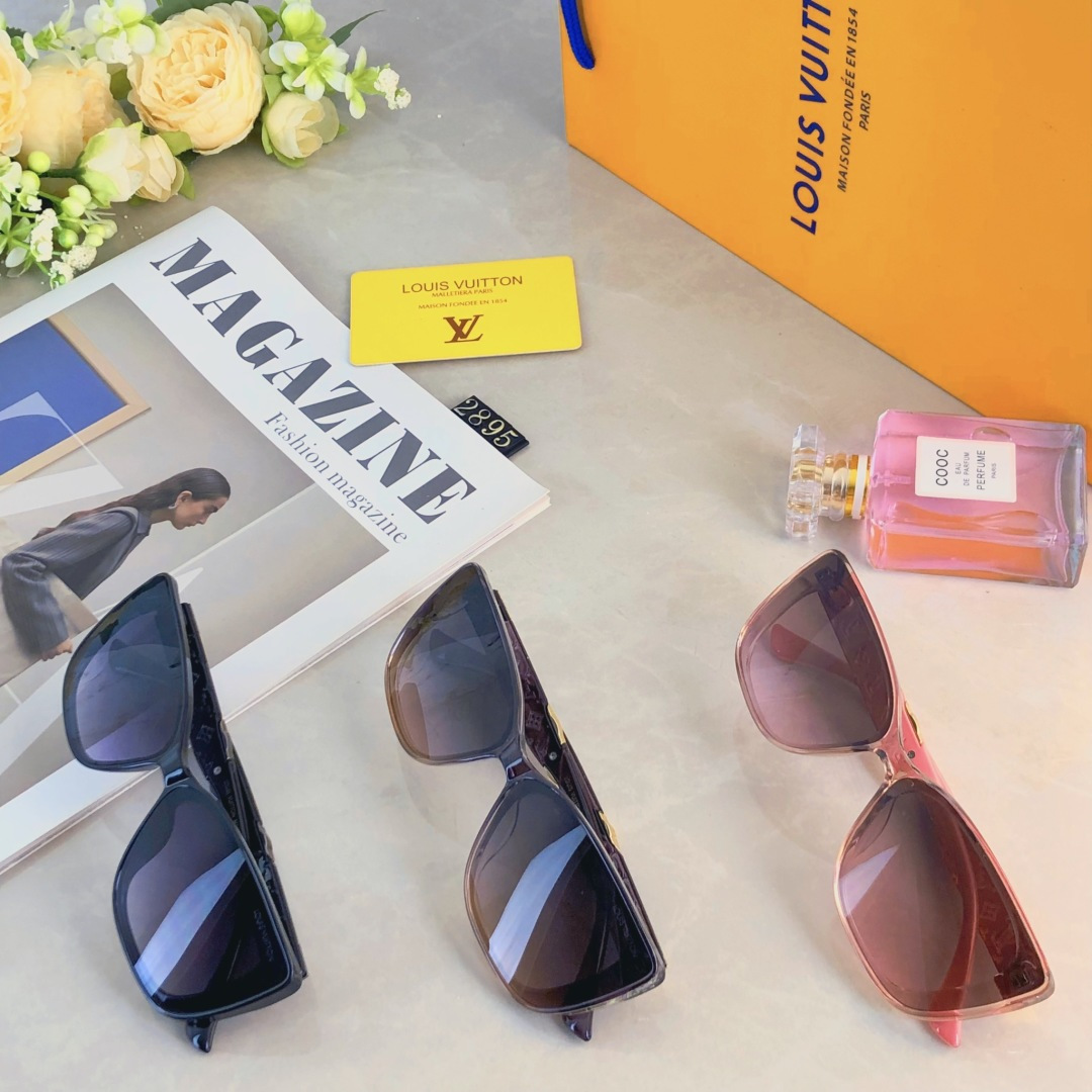 。。Louis vuitto*新款时尚潮流休闲ins超轻经典方框防紫外线高级复古显瘦太阳镜