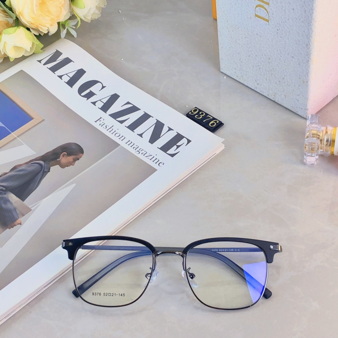 。。Dio*超轻痞帅斯文半框眼镜近视情侣款可配度数防蓝光眼睛黑框潮