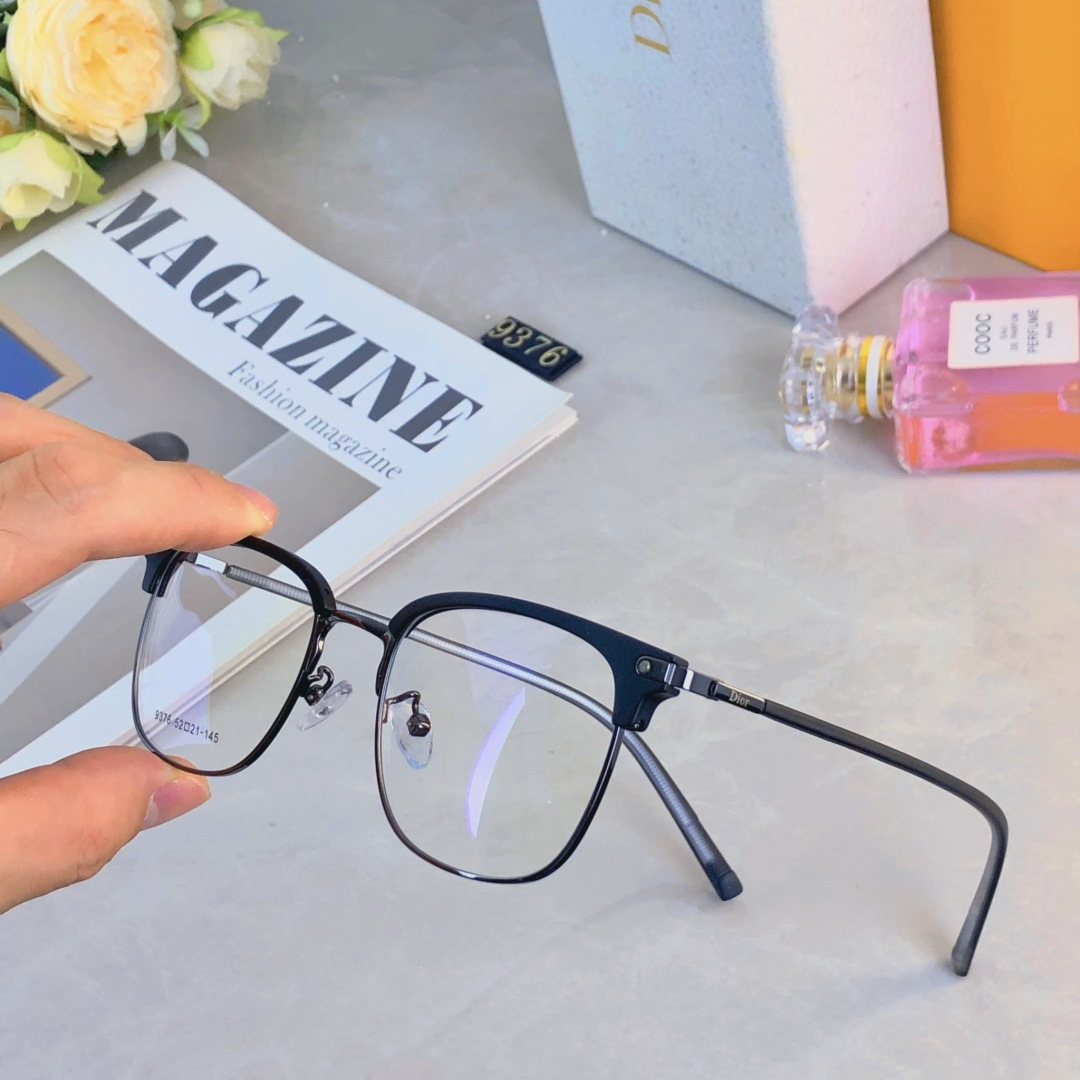 。。Dio*超轻痞帅斯文半框眼镜近视情侣款可配度数防蓝光眼睛黑框潮