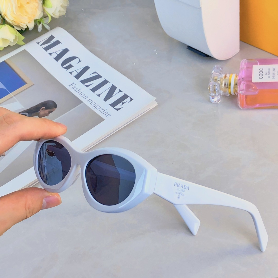 。。Prad^柳智敏陈都灵同款墨镜女潮猫眼窄框三角标LOGO防晒太阳眼镜