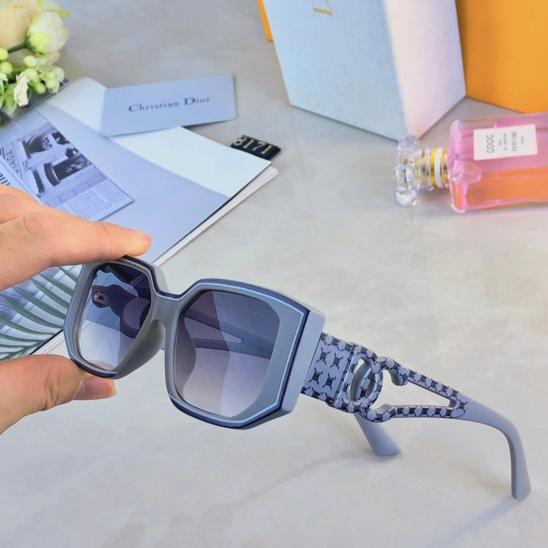 。。Dio*2025新款字母构造镜腿大框时尚设计师文艺太阳镜女防紫外线