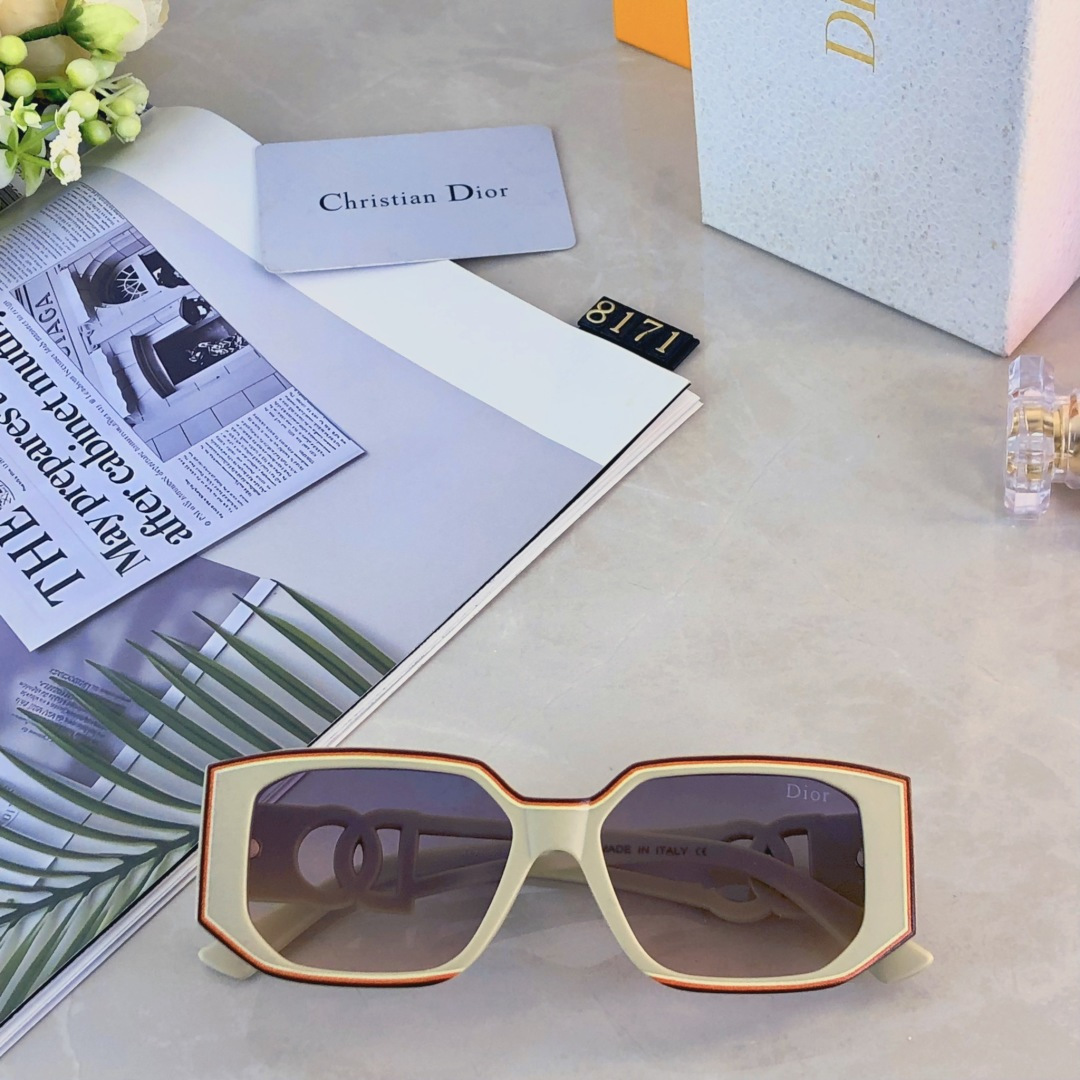 。。Dio*2025新款字母构造镜腿大框时尚设计师文艺太阳镜女防紫外线