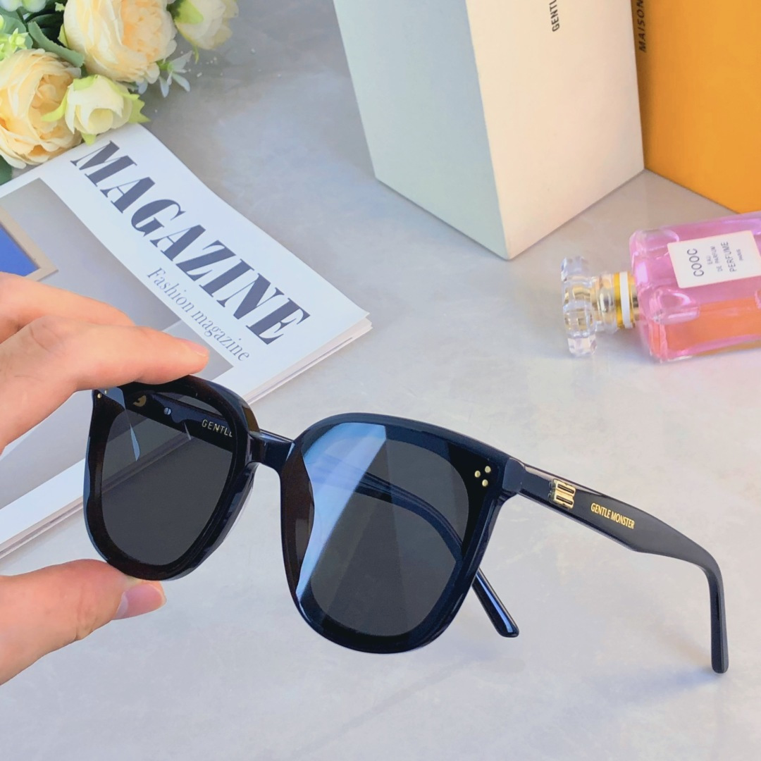 。。黑超太阳镜 个性韩版修颜遮阳防晒墨镜防紫外线