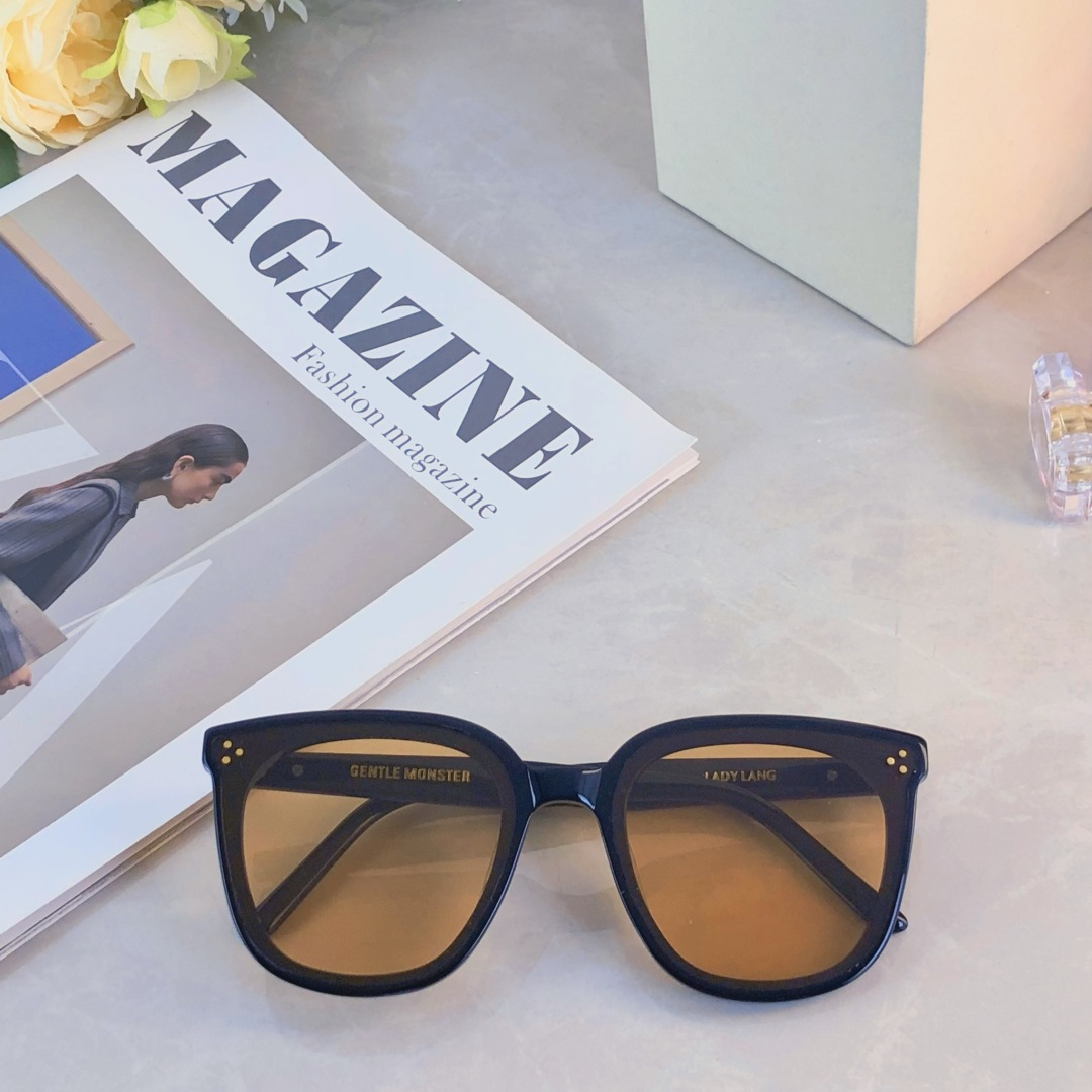 。。黑超太阳镜 个性韩版修颜遮阳防晒墨镜防紫外线