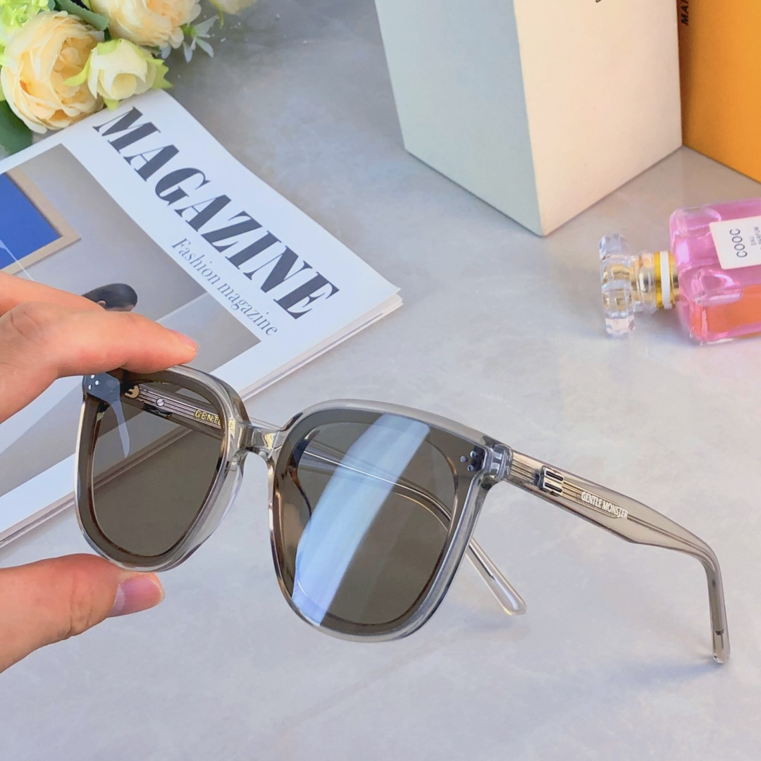 。。黑超太阳镜 个性韩版修颜遮阳防晒墨镜防紫外线