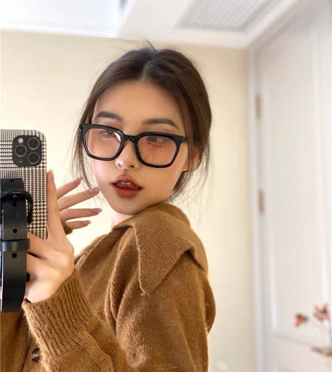 NO:368091,Gucc* Wang Jiaer same sunglasses sunset gradient orange Korean version retro square sunglasses men and women high-end sense ins glasses sunglasses sunglasses, glasses, gucci19860909Gucc*王嘉尔同款墨镜落日渐变橘色韩版复古方形太阳眼镜男女高级感ins眼镜墨镜太阳镜,眼镜,gucci,glasses