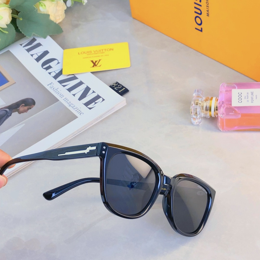 。。Louis vuitto*韩版大框偏光太阳眼镜男女素颜显瘦百搭墨镜防紫外线