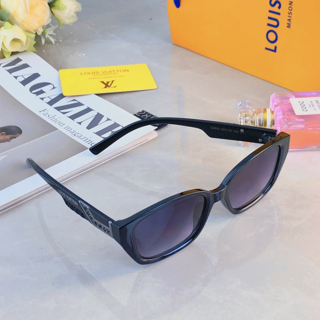 。。Louis vuitto*墨镜女高级感方形时尚复古韩版小框潮流时尚休闲设计太阳眼镜