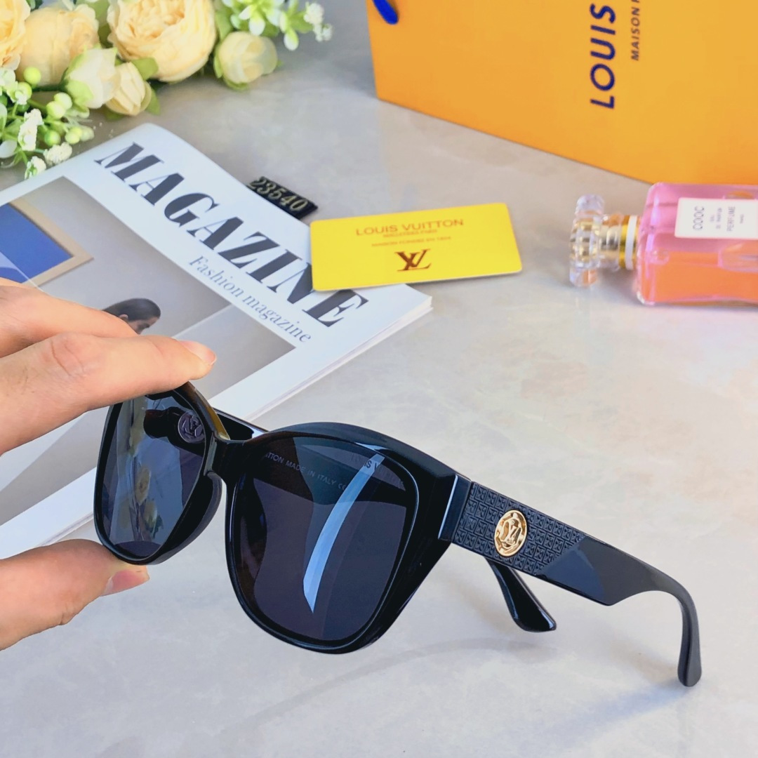 。。Louis vuitto*素颜百搭韩版时尚新款太阳眼镜欧美旅行拍照防紫外线遮阳潮墨镜