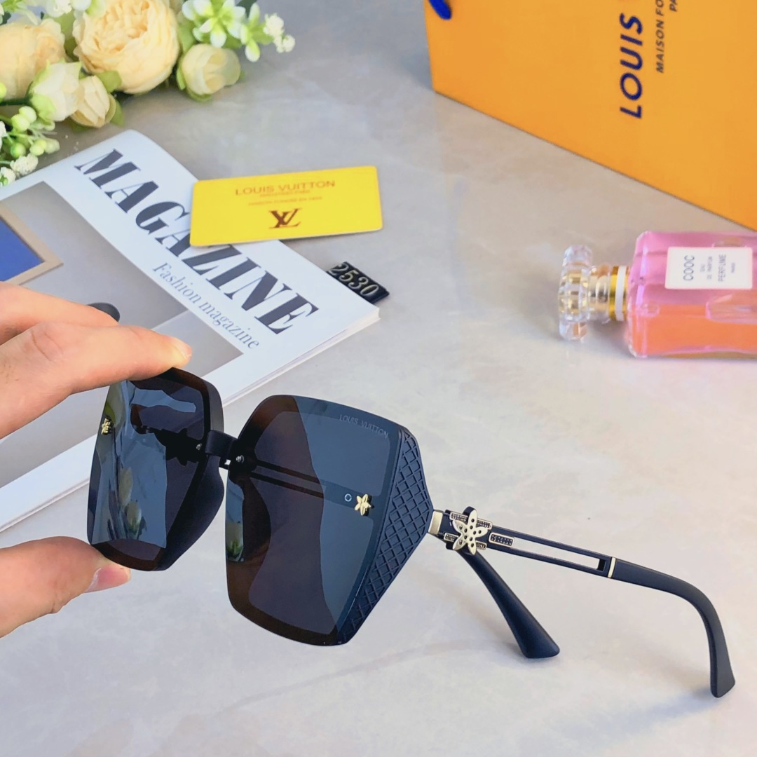。。Louis vuitto*女士墨镜2025新款时尚百搭偏光太阳眼镜大脸显瘦防紫外线开车