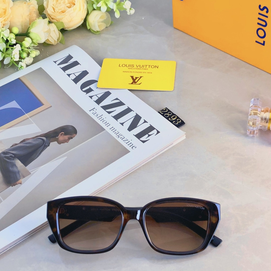 。。Louis vuitto*墨镜女高级感方形时尚复古韩版小框潮流时尚休闲小众设计太阳眼镜