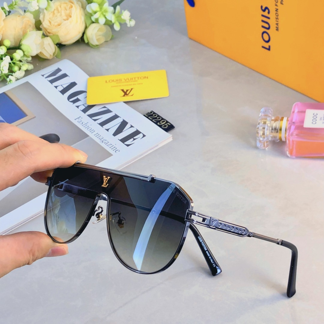 。。Louis vuitto*时尚新款太阳眼镜高品质高质感百搭潮遮阳大框金属大气