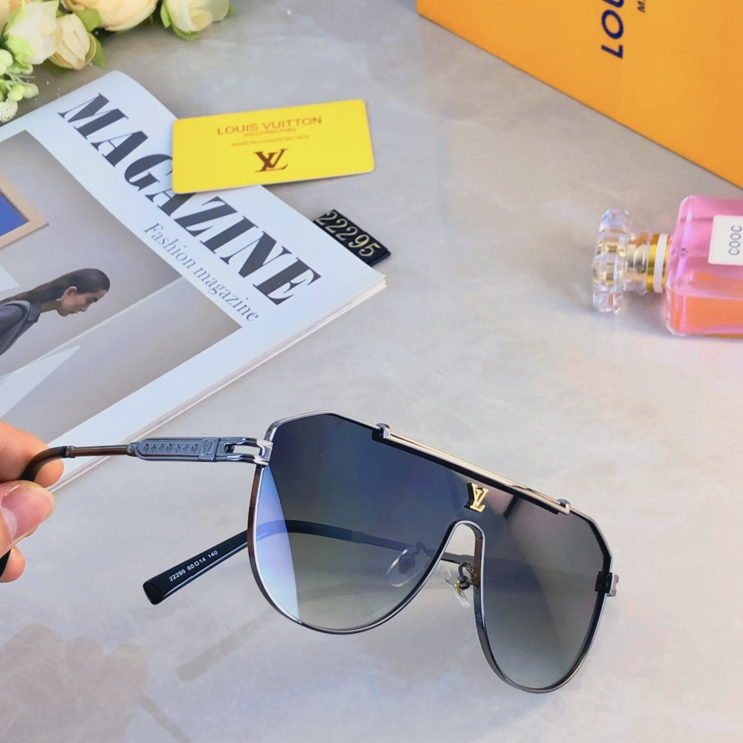 。。Louis vuitto*时尚新款太阳眼镜高品质高质感百搭潮遮阳大框金属大气