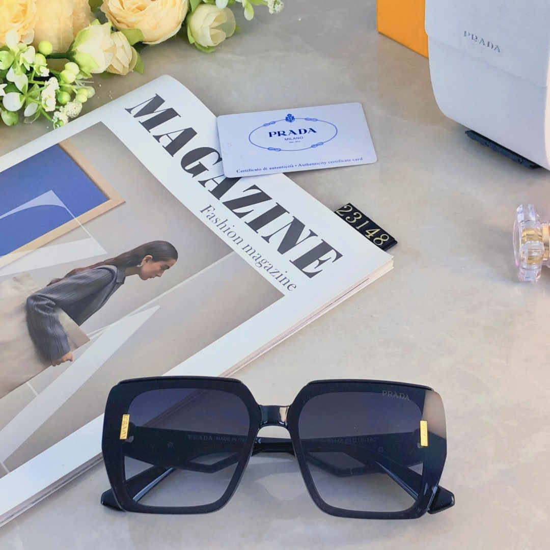 。。Prad*新款欧美时尚大框素颜太阳镜女潮流百搭网红街拍显脸小高级感