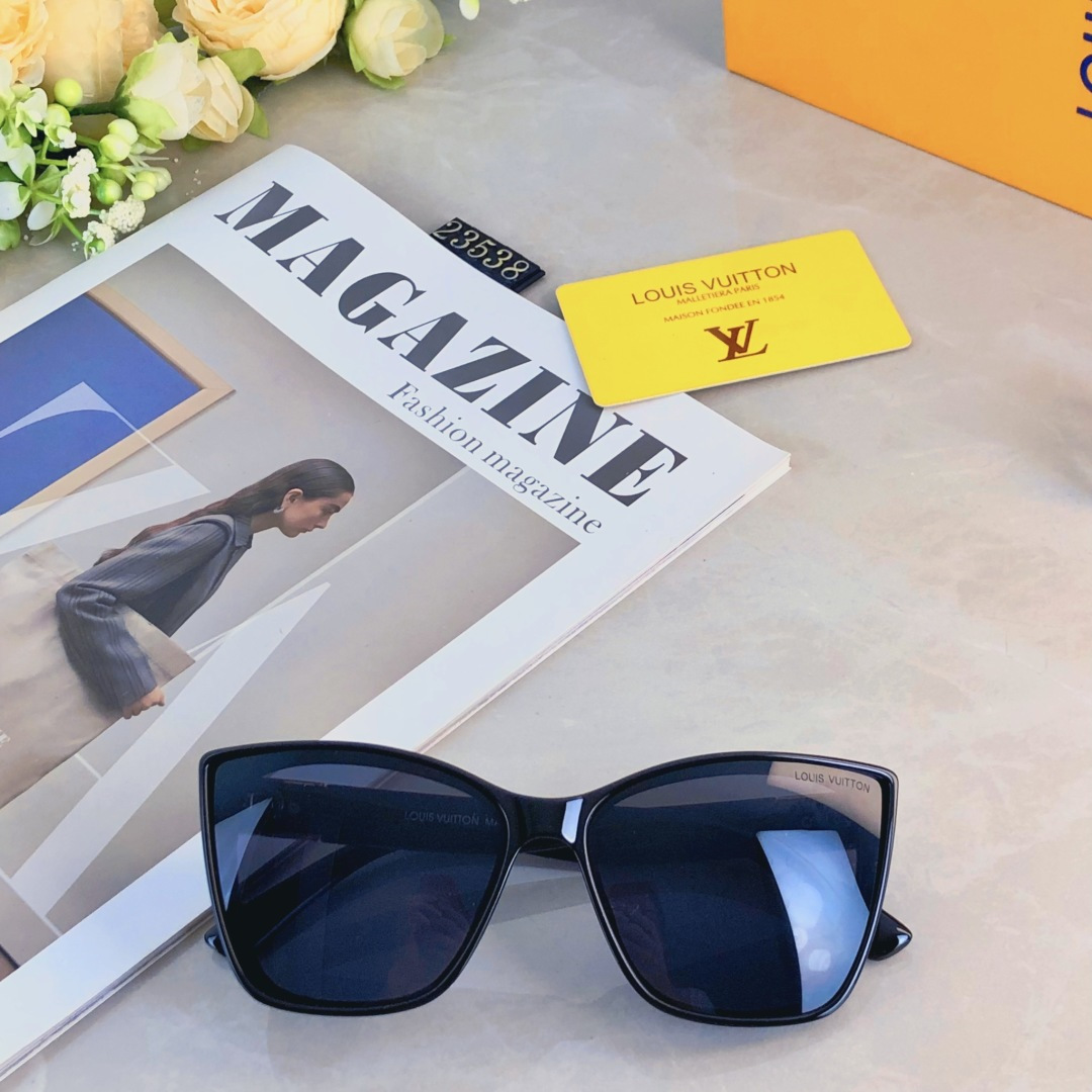 。。Louis vuitto*欧美方框高级感墨镜女时尚复古网红街拍大框显瘦遮阳太阳眼镜