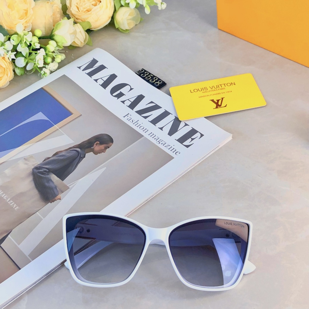 。。Louis vuitto*欧美方框高级感墨镜女时尚复古网红街拍大框显瘦遮阳太阳眼镜