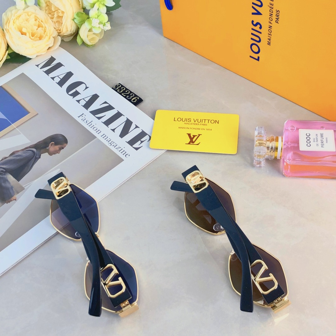 Louis vuitto*新款金属多边形墨镜高级感太阳镜女欧美时尚休闲个性菱形小框眼镜