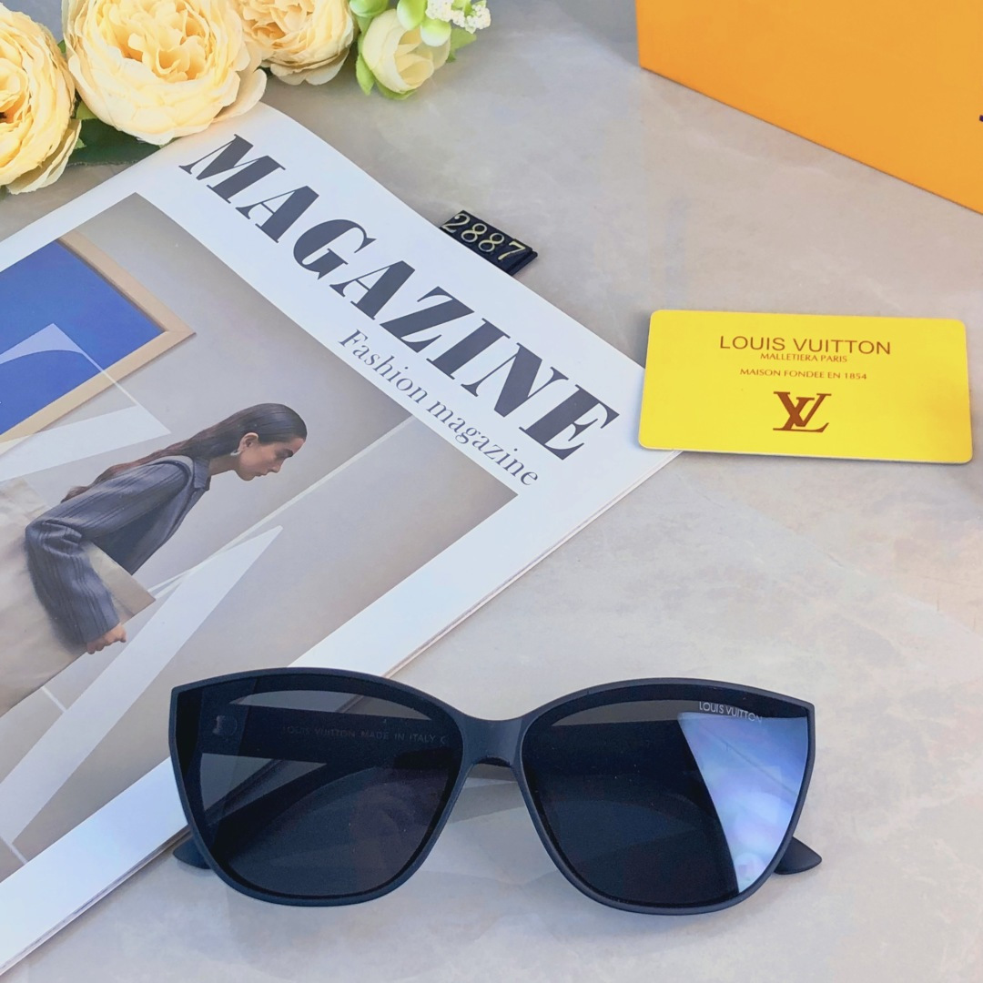 。。Louis vuitto*2025年新款高级感时尚墨镜女款百搭方圆脸窄框猫眼太阳眼镜潮