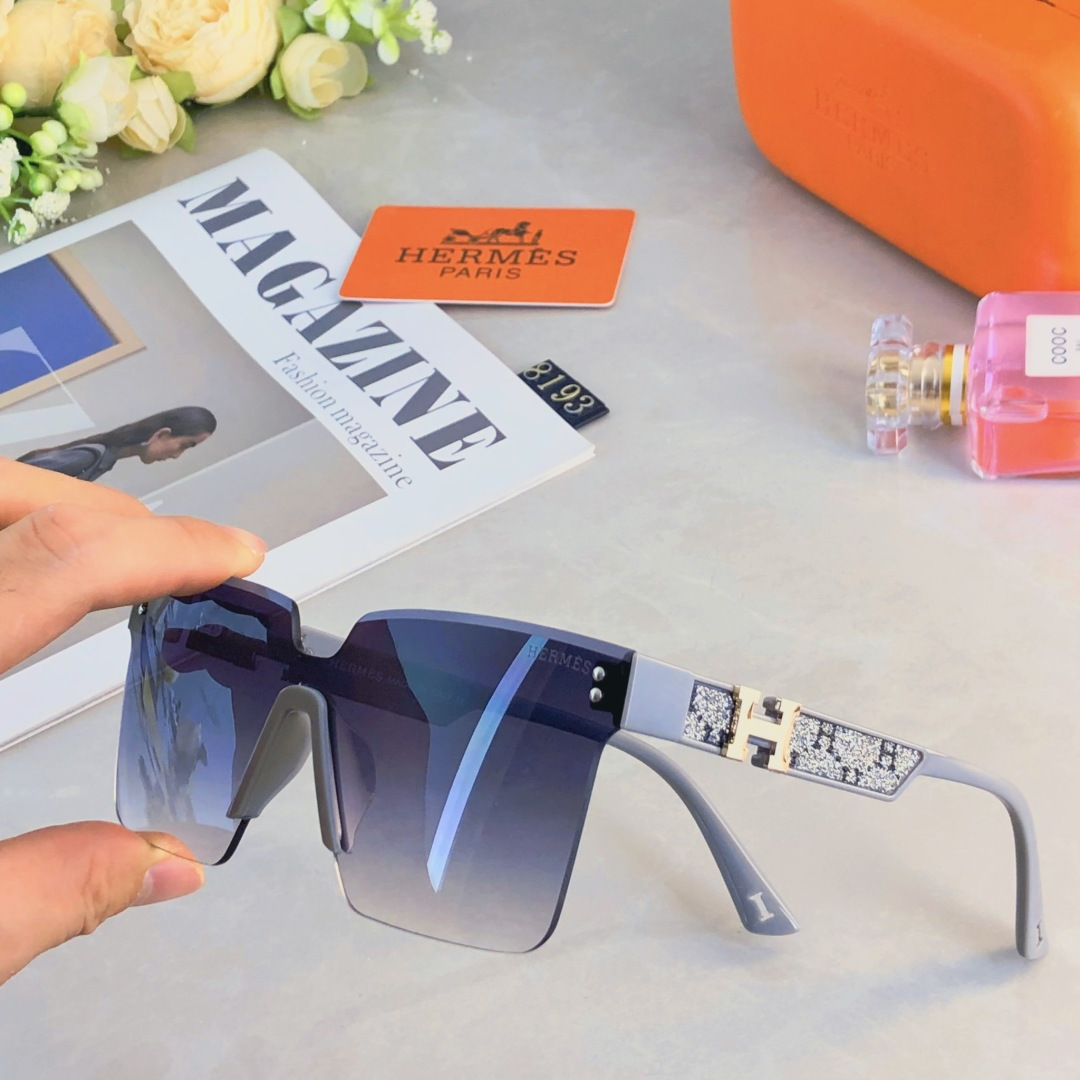 。。Herme*2025新款镜腿字母连体高级感时尚大框墨镜女细闪潮流太阳镜