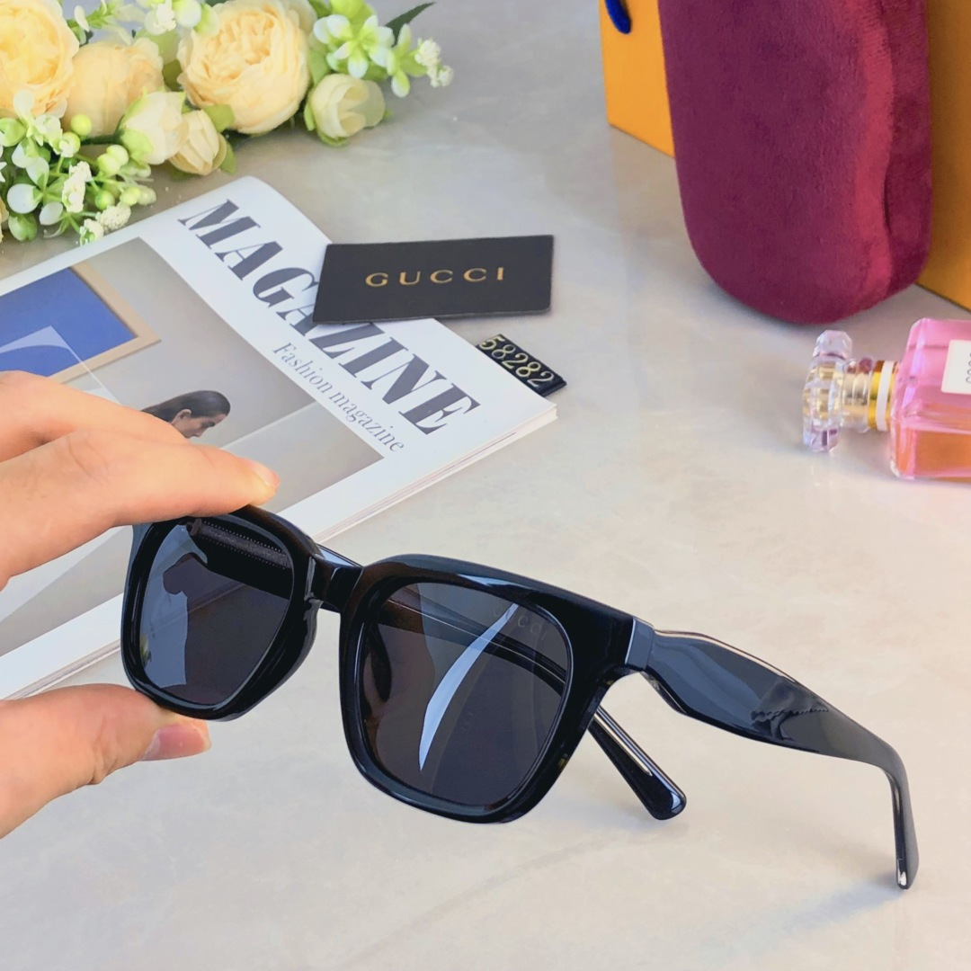 。。Gucc*新款韩系偏光太阳镜男女潮网红方框显脸小素颜复古板材脚墨镜ins